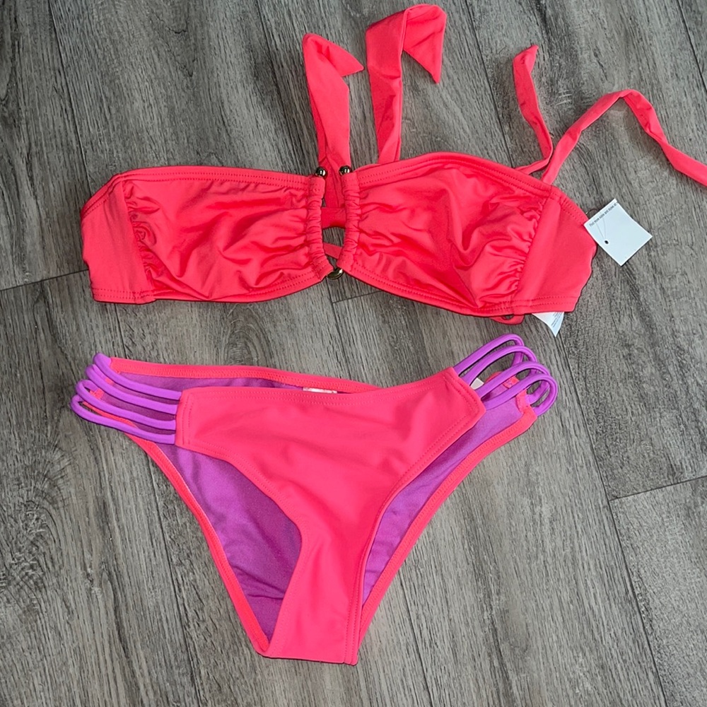 Swim suit. Size Small